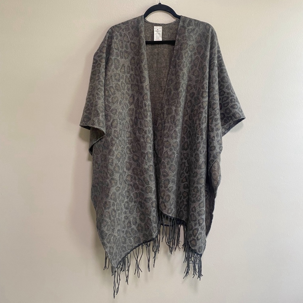 Woolrich Leopard Print Open Shawl with Fringe One Size